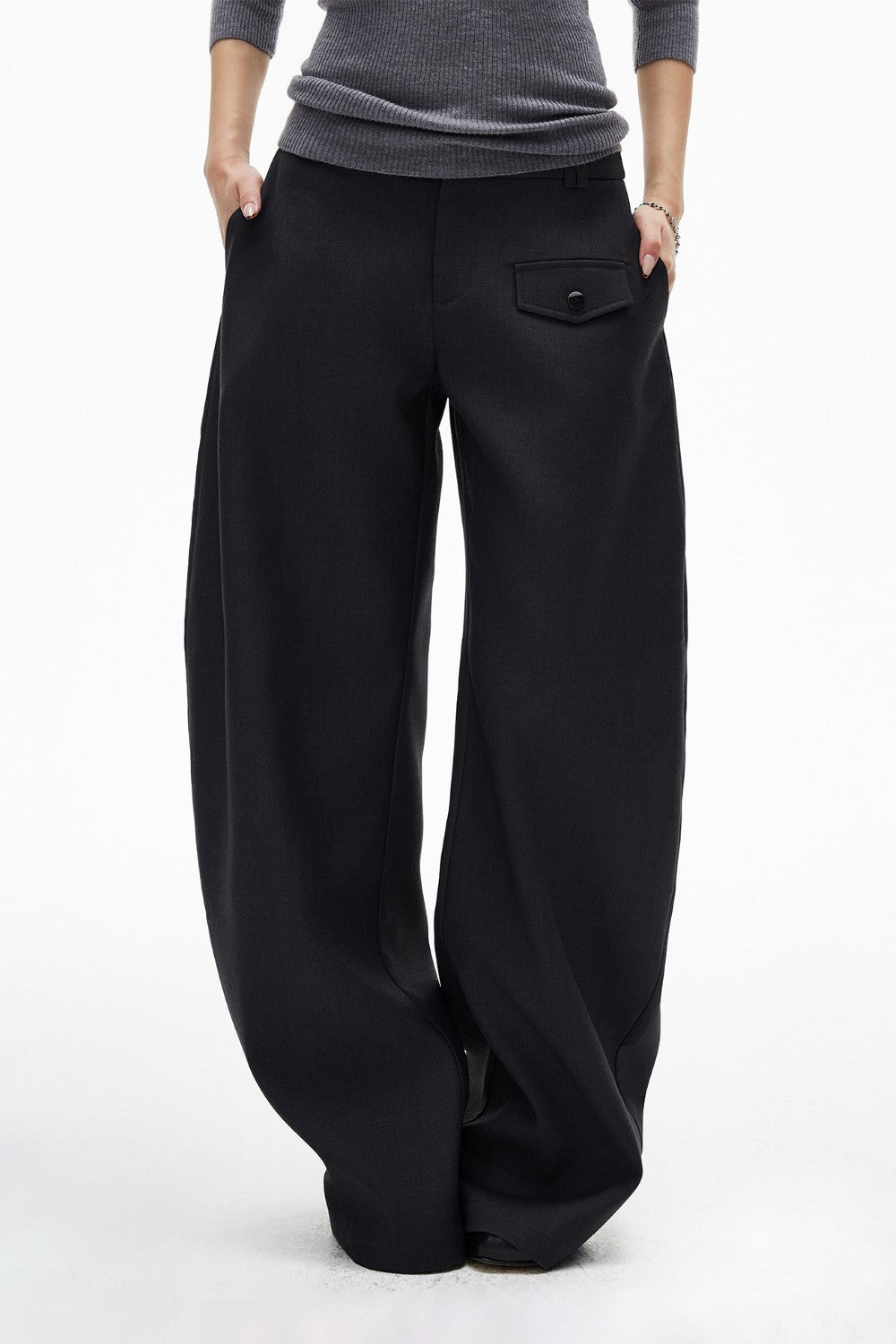 Minimal Curved Tailored Trousers